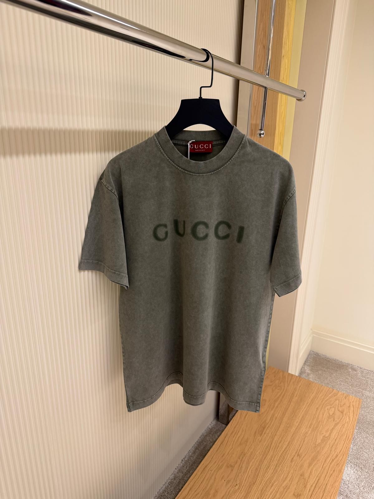 Distressed Logo Green Cotton T-shirt