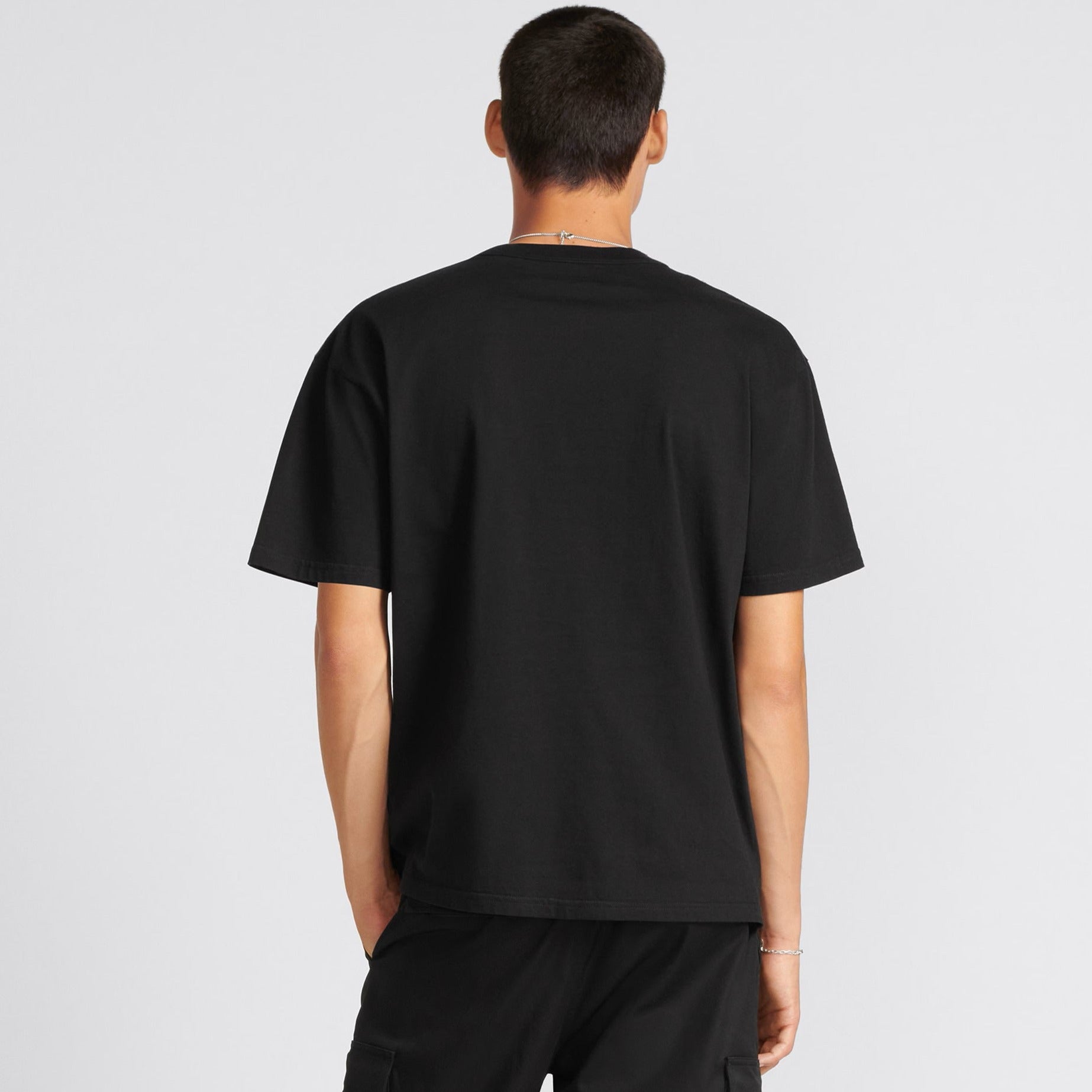 MULTI SIGNATURE RELAXED FIT BLACK T-SHIRT
