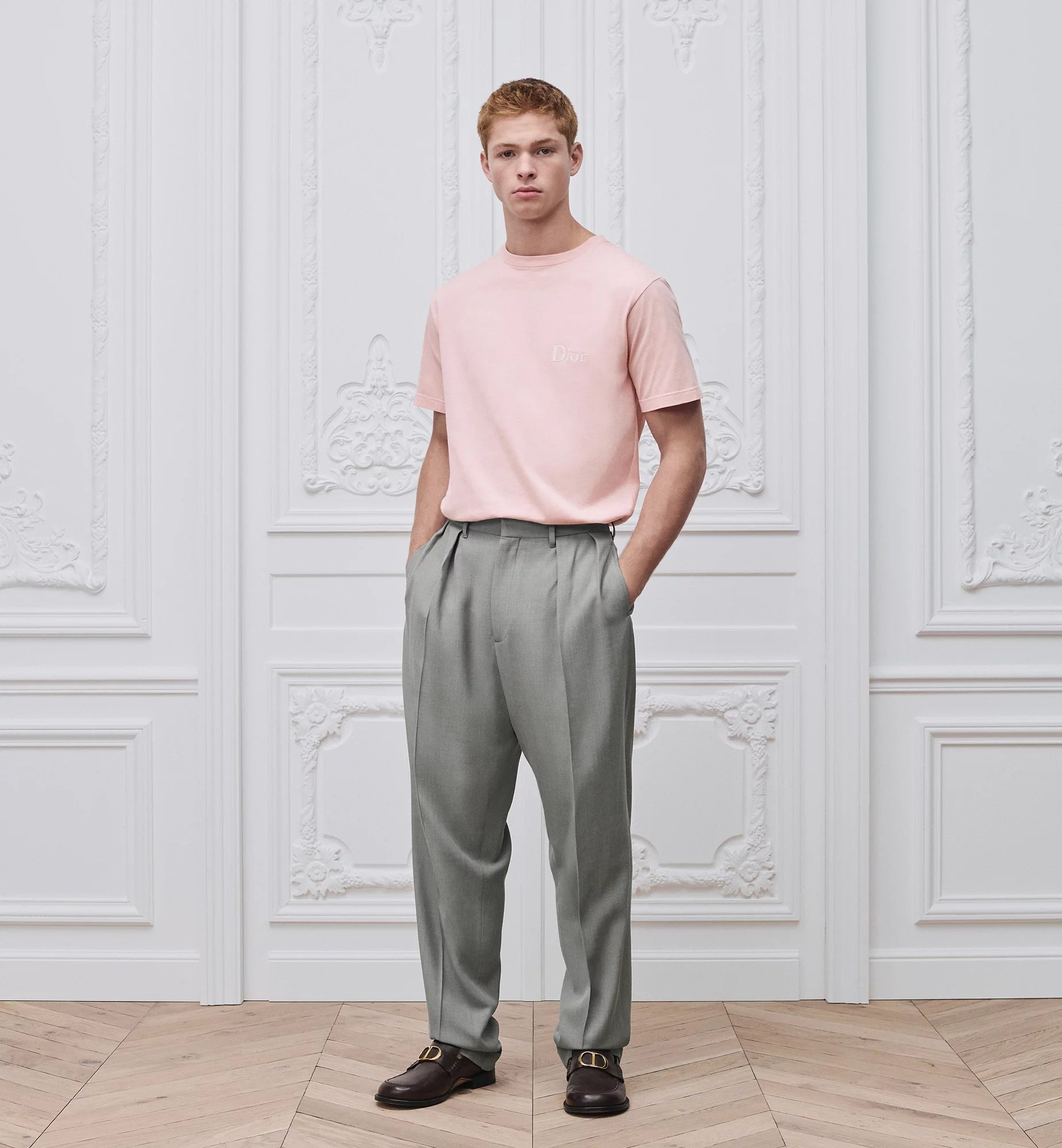 Relaxed fit Pink T-shirt with Logo Embroidery