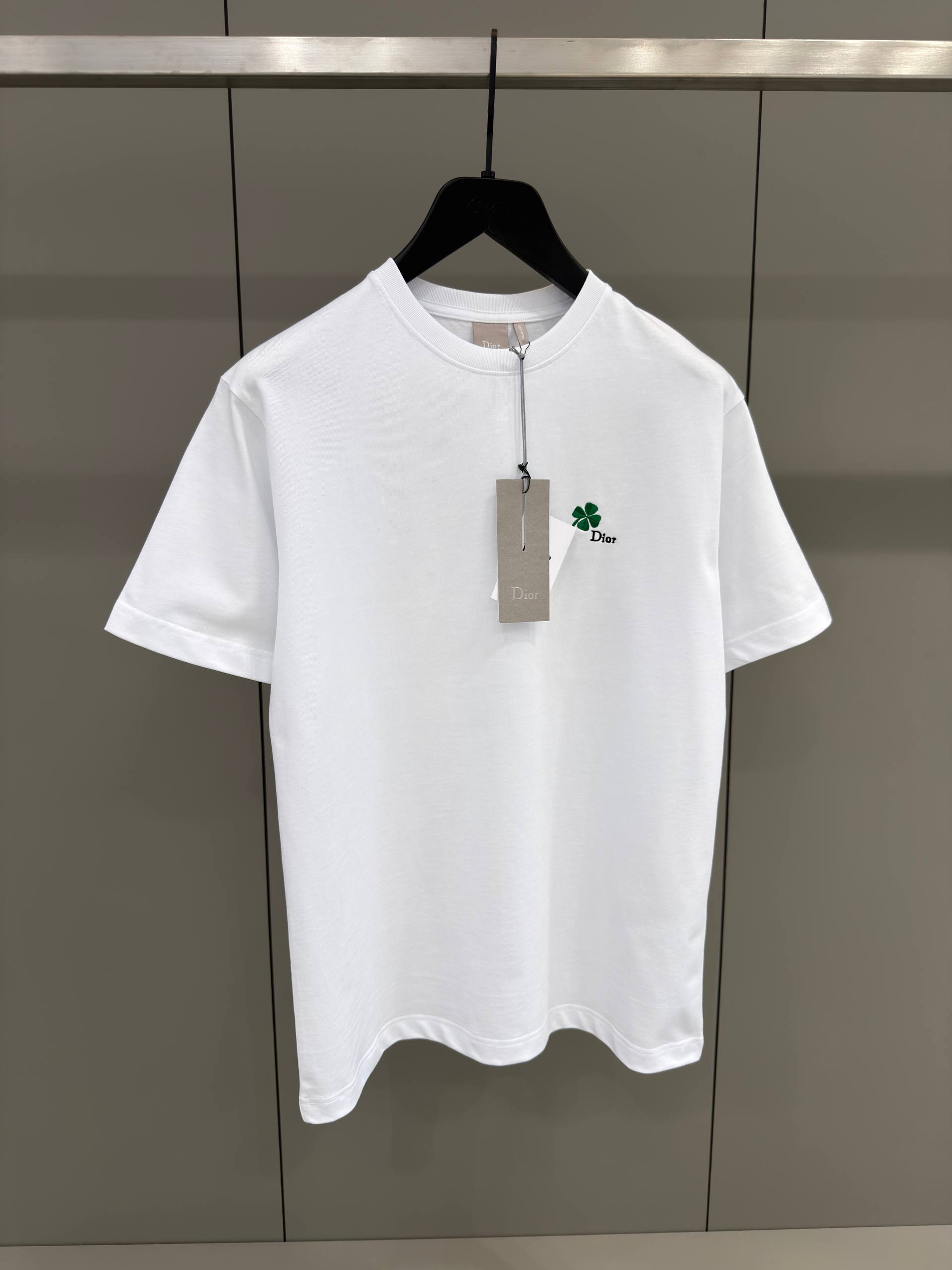 White T-shirt with Clover Embroidery